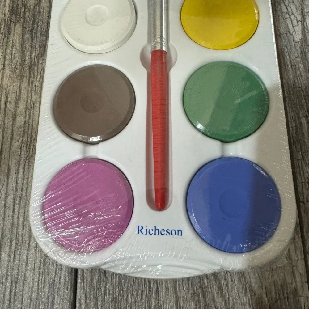Jack Richeson Giant TemperaCakes in Tray Assorted Opaque Colors Set of 8 w/Brush